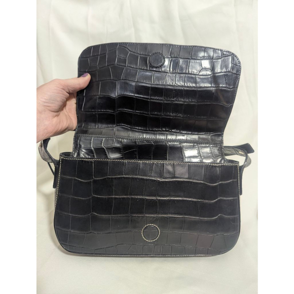 Dooney & Bourke Vintage Croco Black Embossed Shoulder Bag - Picture 8 of 16